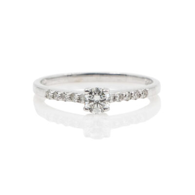 Solitaire with side stones Front