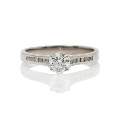Solitaire with Side Stones Front